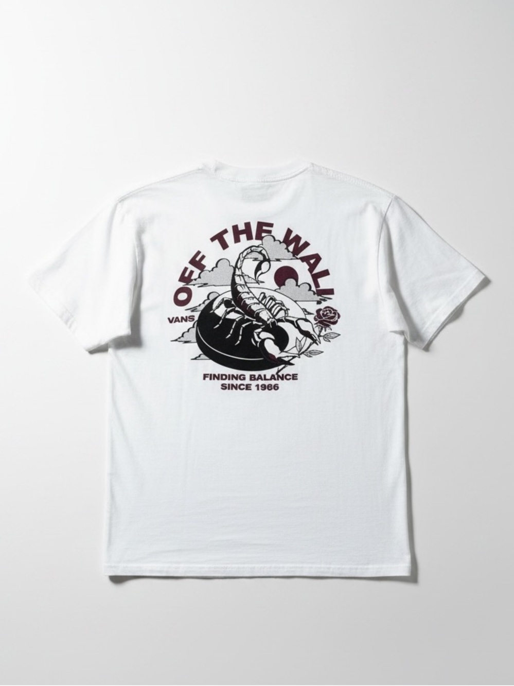 Vans Off The Wall Finding Balance Tee in White/Burgundy/Black - sz M